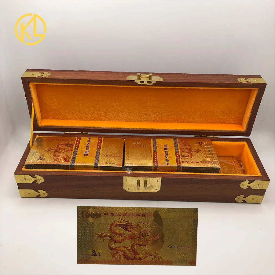 луксозна Червена дървена кутия с дракон за показване на банкноти Изображение 1