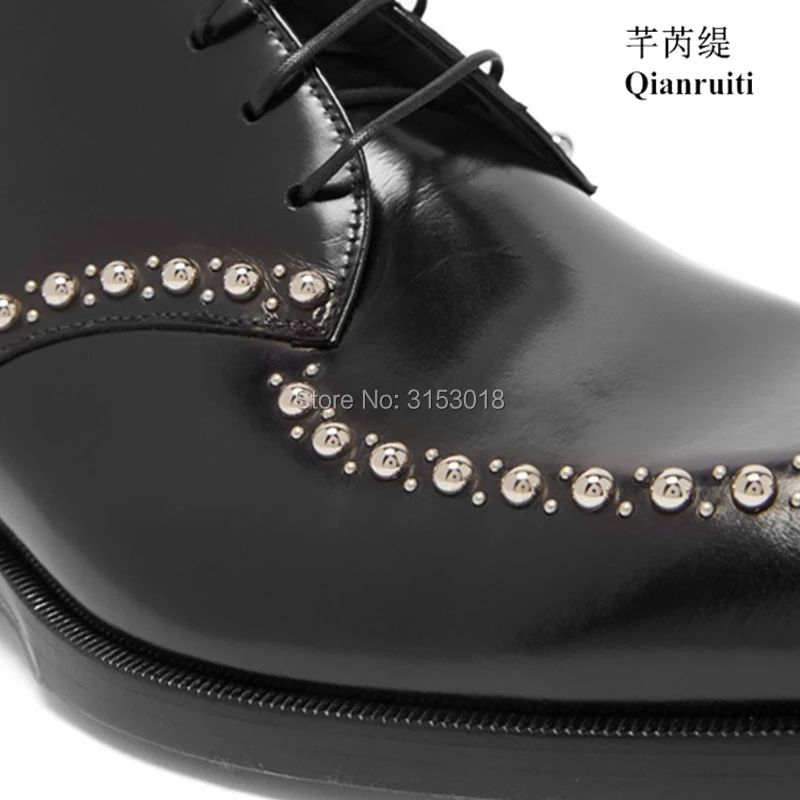 Модерен дизайн на мъжки модел обувки, трендови oxfords, кожени обувки, мъжки висококачествени мъжки обувки, украсени с нитове, за партита Изображение 4